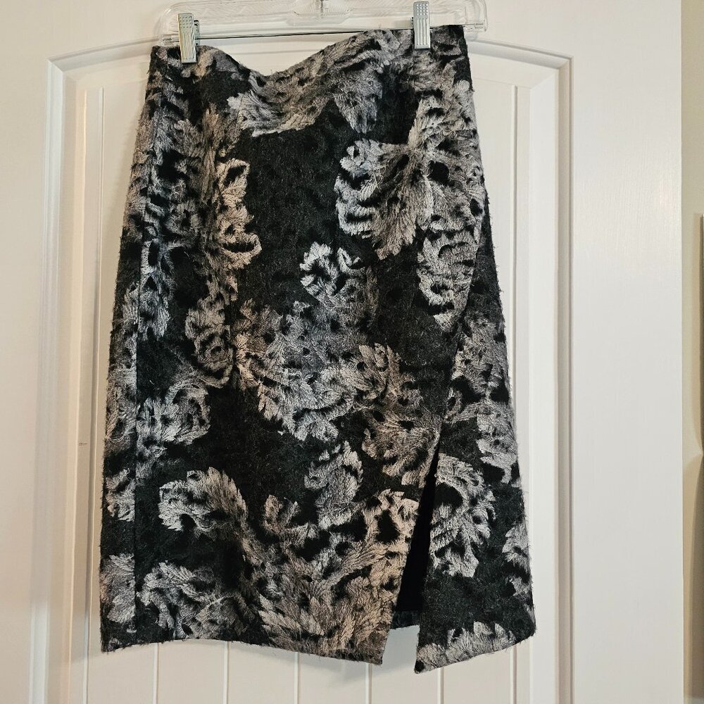 Women's Doncaster Collection Textured Pencil‎ Skirt Black/Gray Size 4